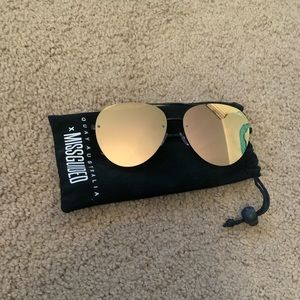Rose gold mirrored Quay sunglasses